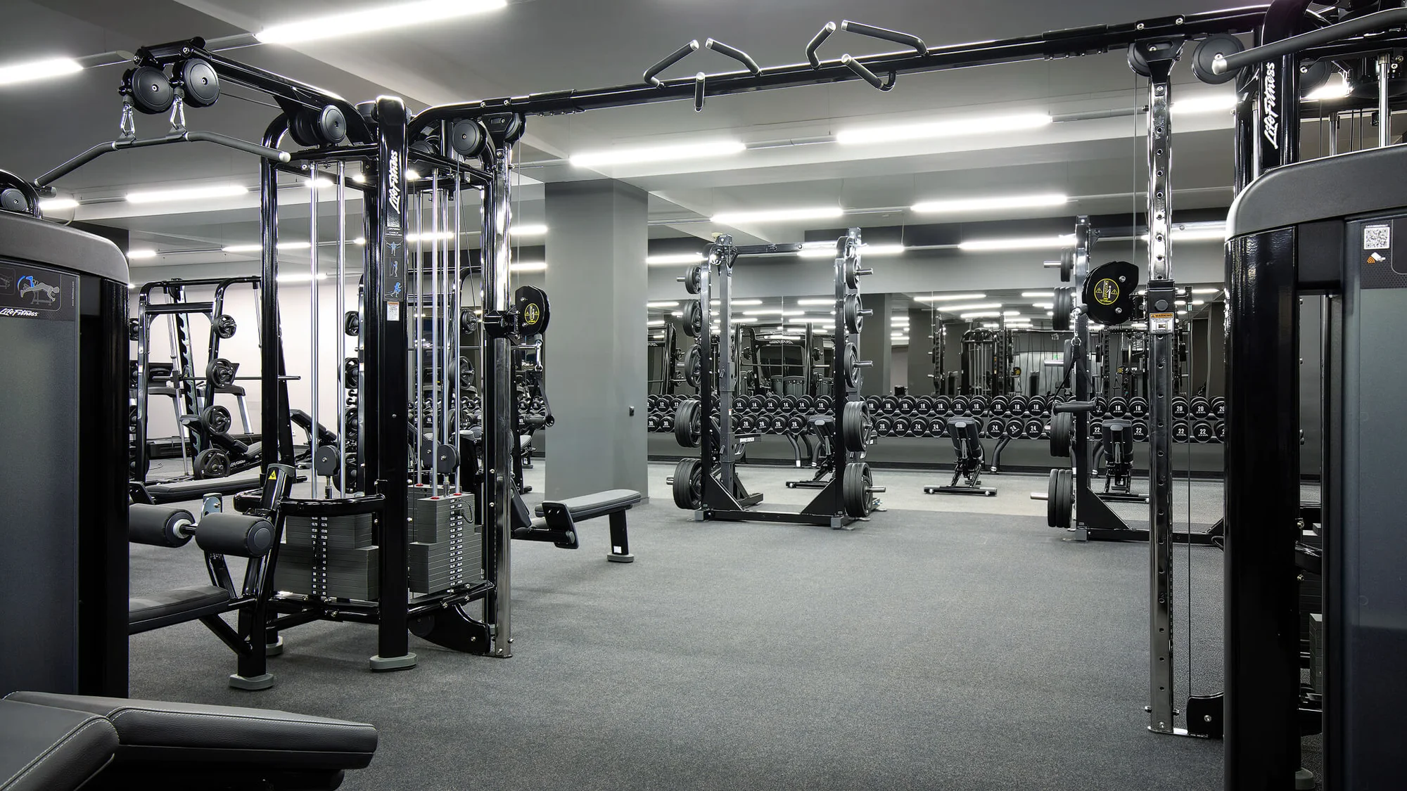 Jeden neomezený vstup do fitka a finské sauny na třinácti pobočkách Max fitness
