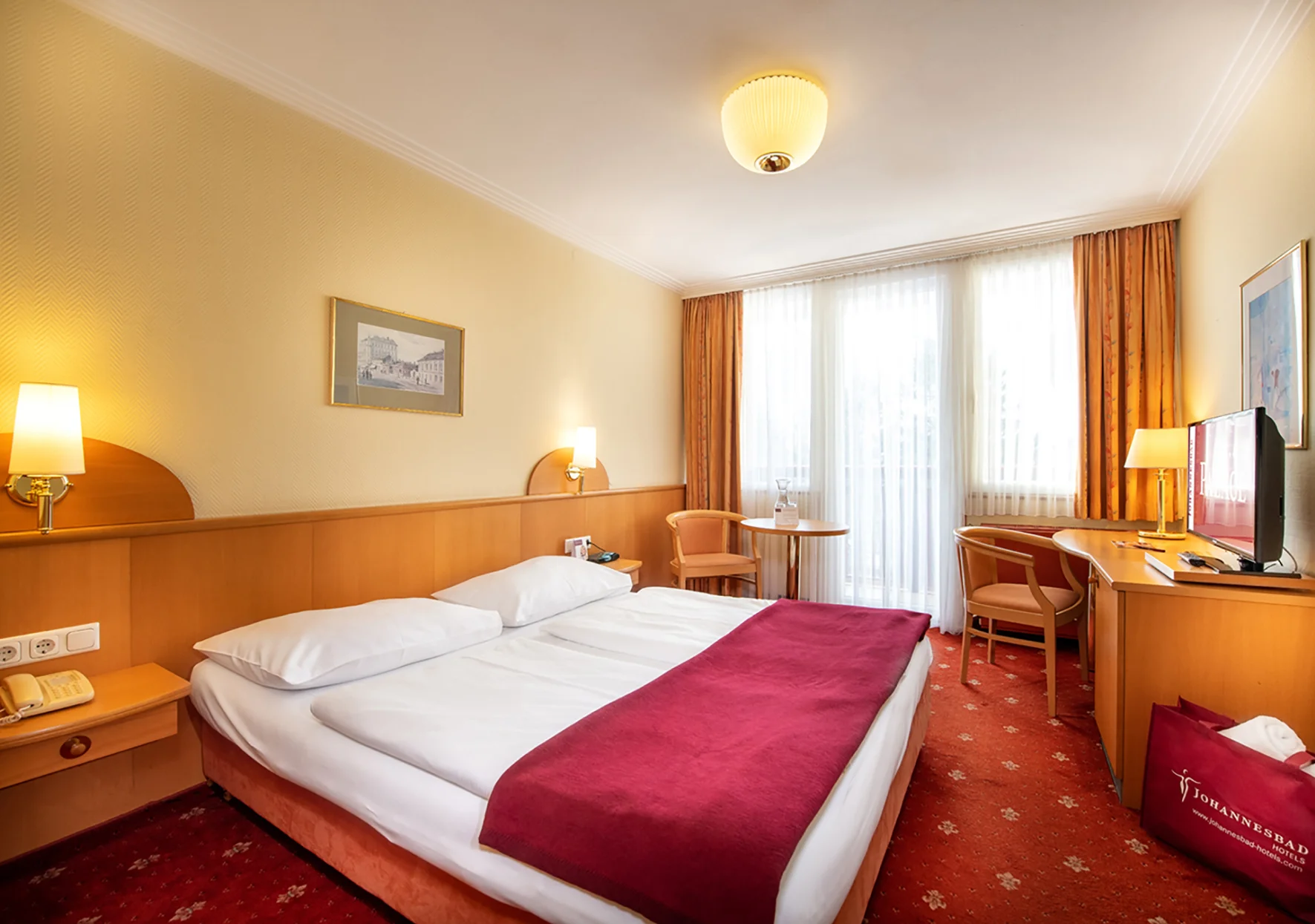 4* dovolená v Gasteinu: jídlo, až 2 děti zdarma a neomezený wellness