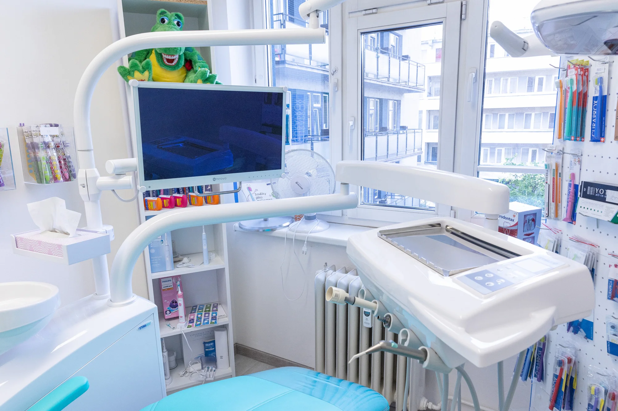 Dentální hygiena bez obav: kompletní péče včetně airflow pro dospělé i děti