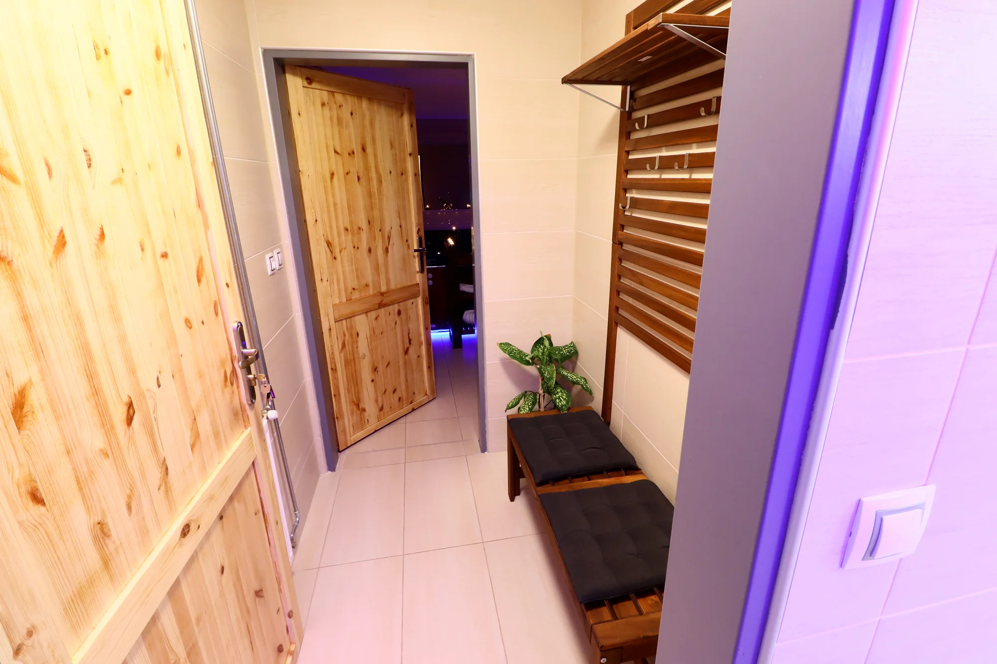 Privátní wellness: finská sauna nebo vířivka na 60 nebo 120 minut pro 2 osoby
