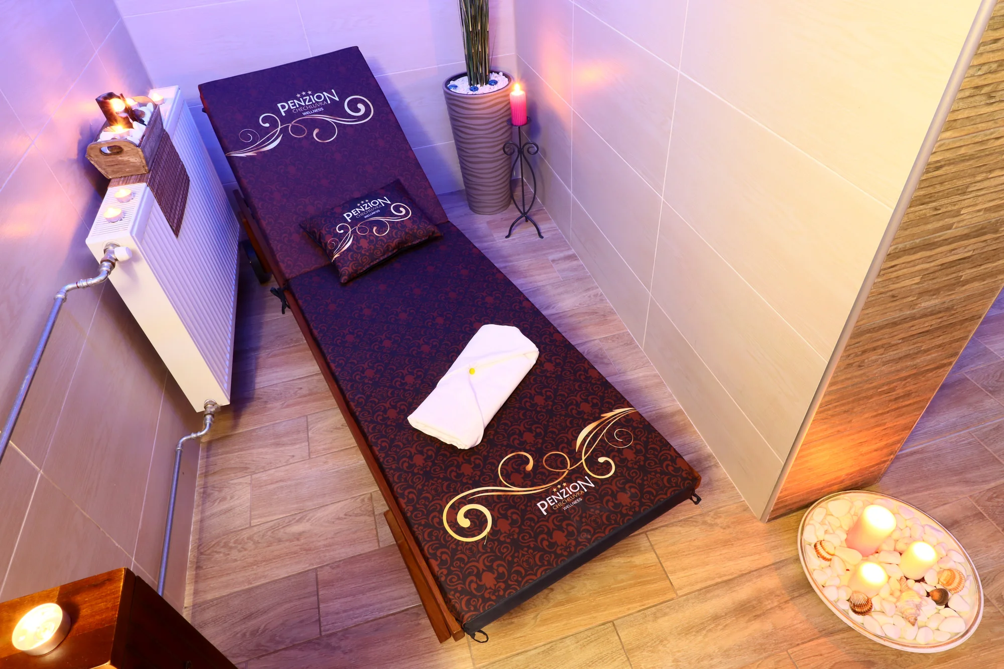 Privátní wellness: finská sauna nebo vířivka na 60 nebo 120 minut pro 2 osoby
