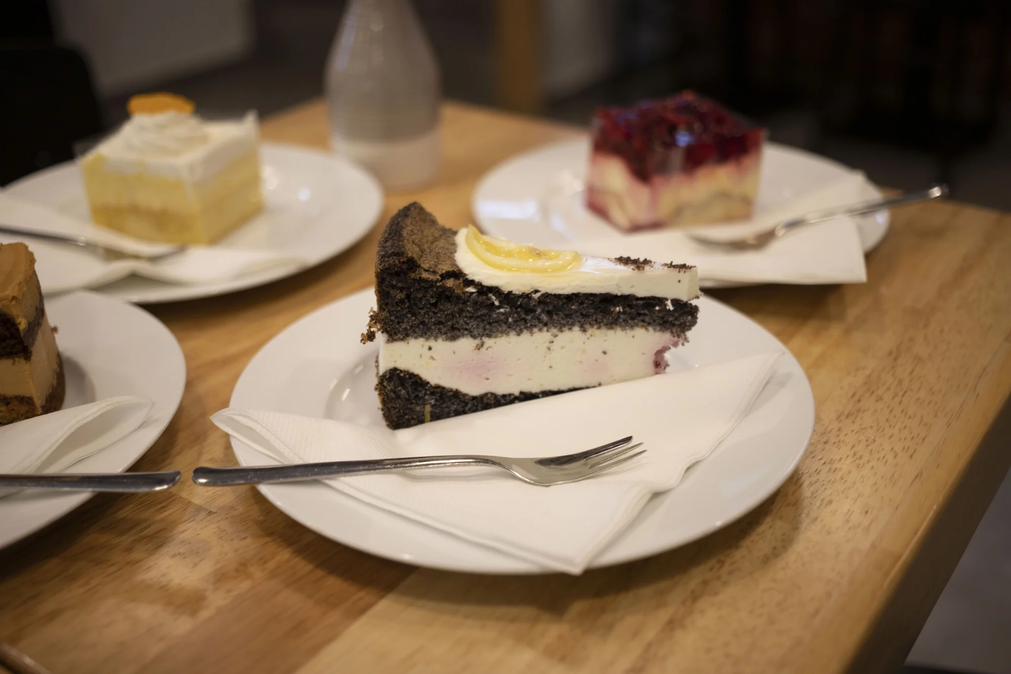 Otevřený voucher na celé menu v kavárně v centru Budějovic: 200-400 Kč