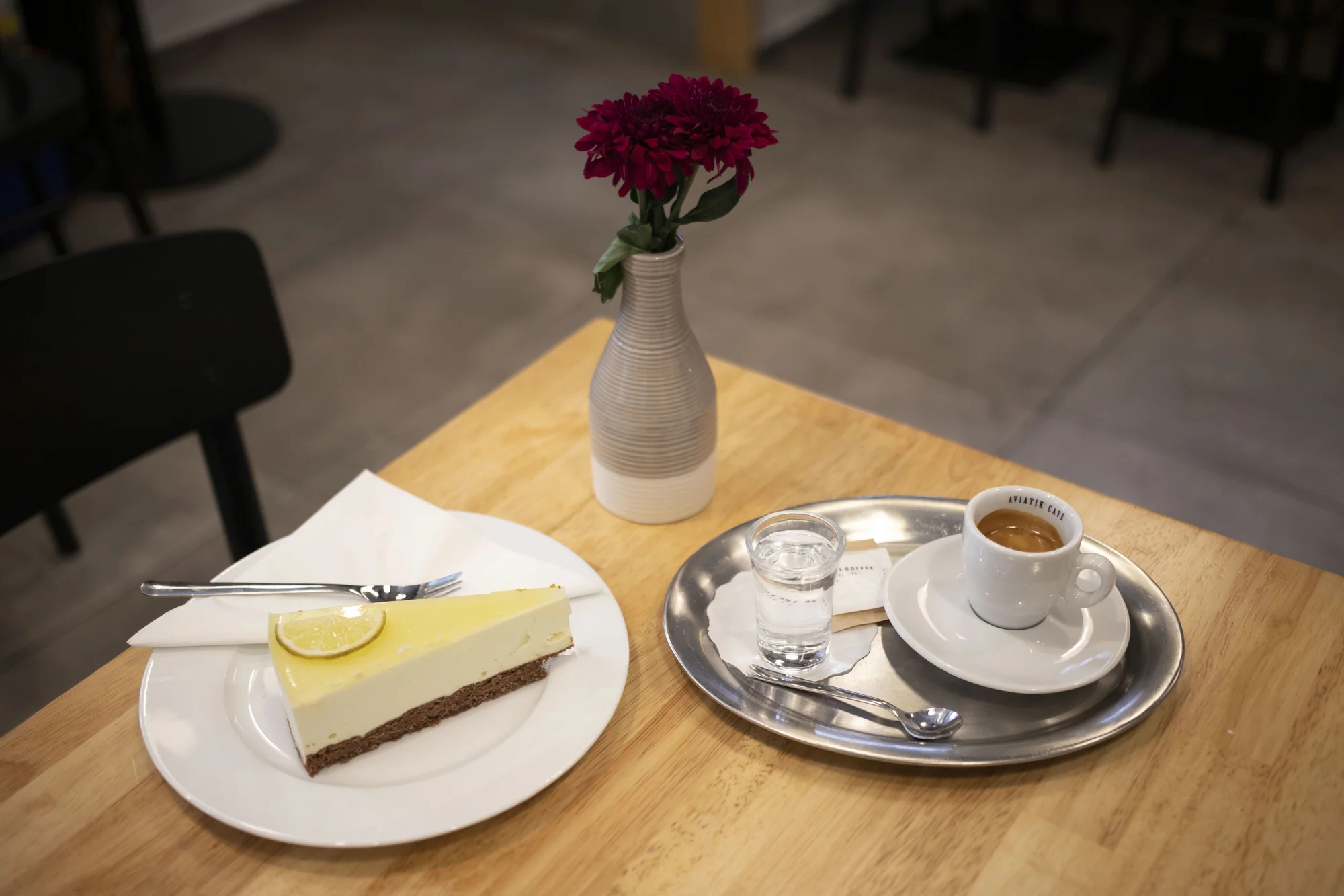 Otevřený voucher na celé menu v kavárně v centru Budějovic: 200-400 Kč