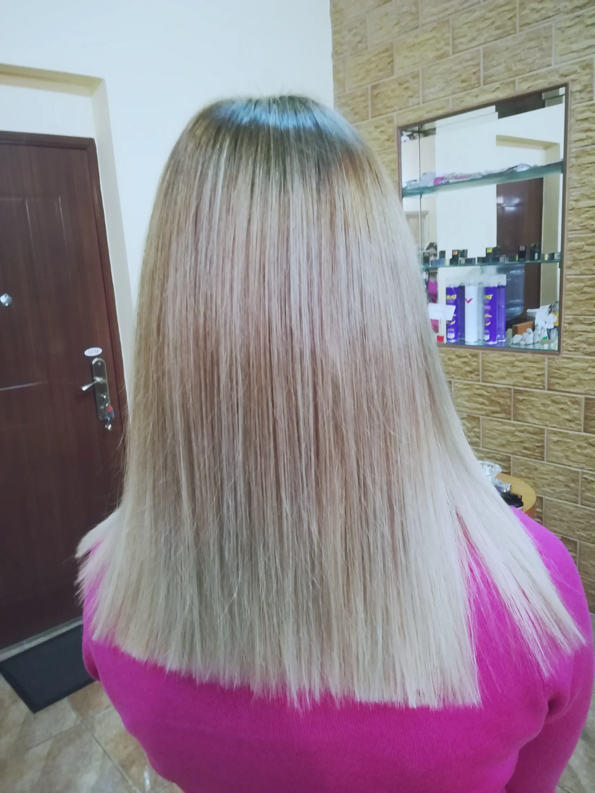 Kompletní kadeřnické balíčky pro ženy: střih a ombré, barva i balayage