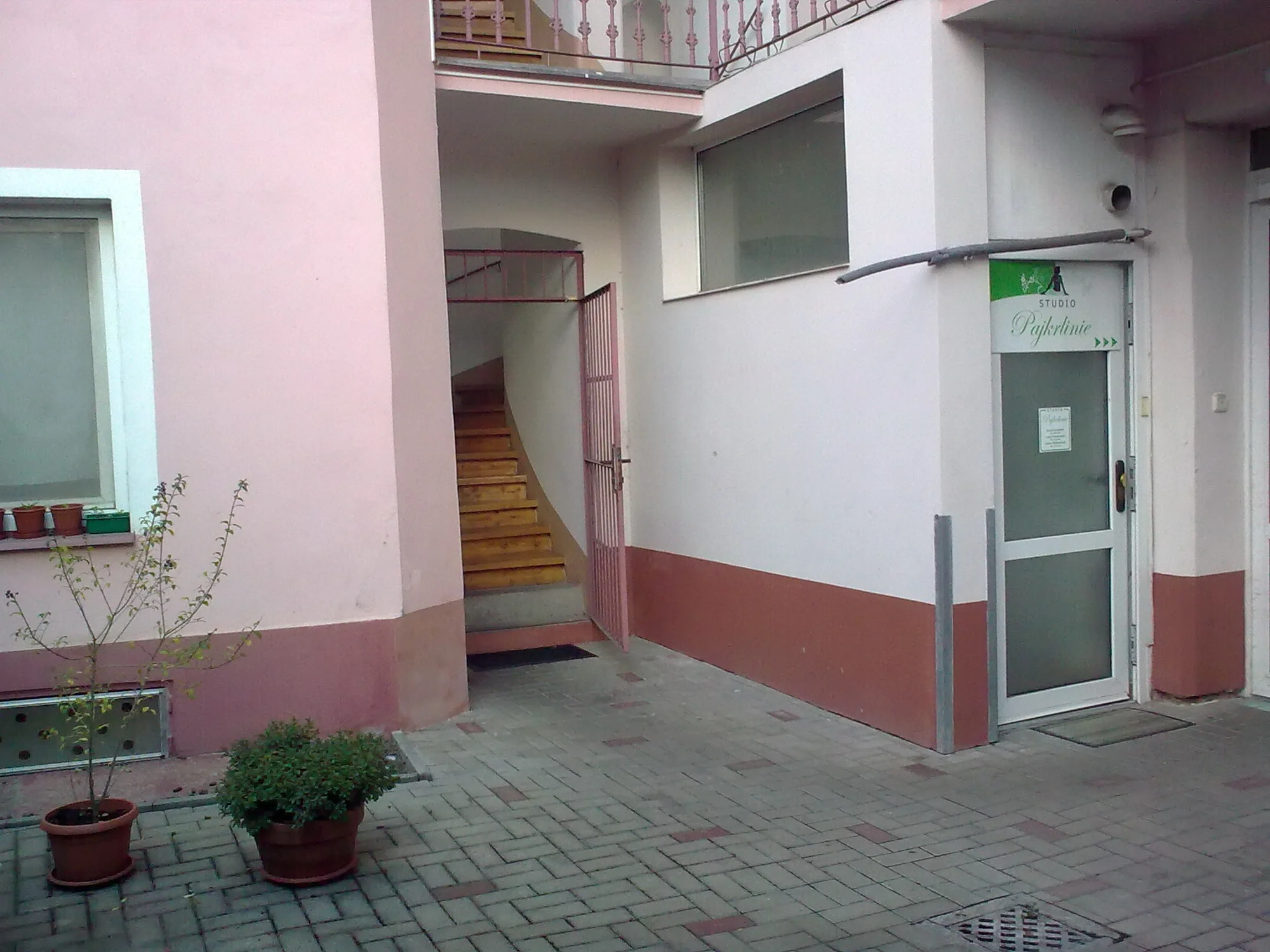 1, 2 nebo 4 ošetření: Hodinové ošetření vybrané partie kryolipolýzou