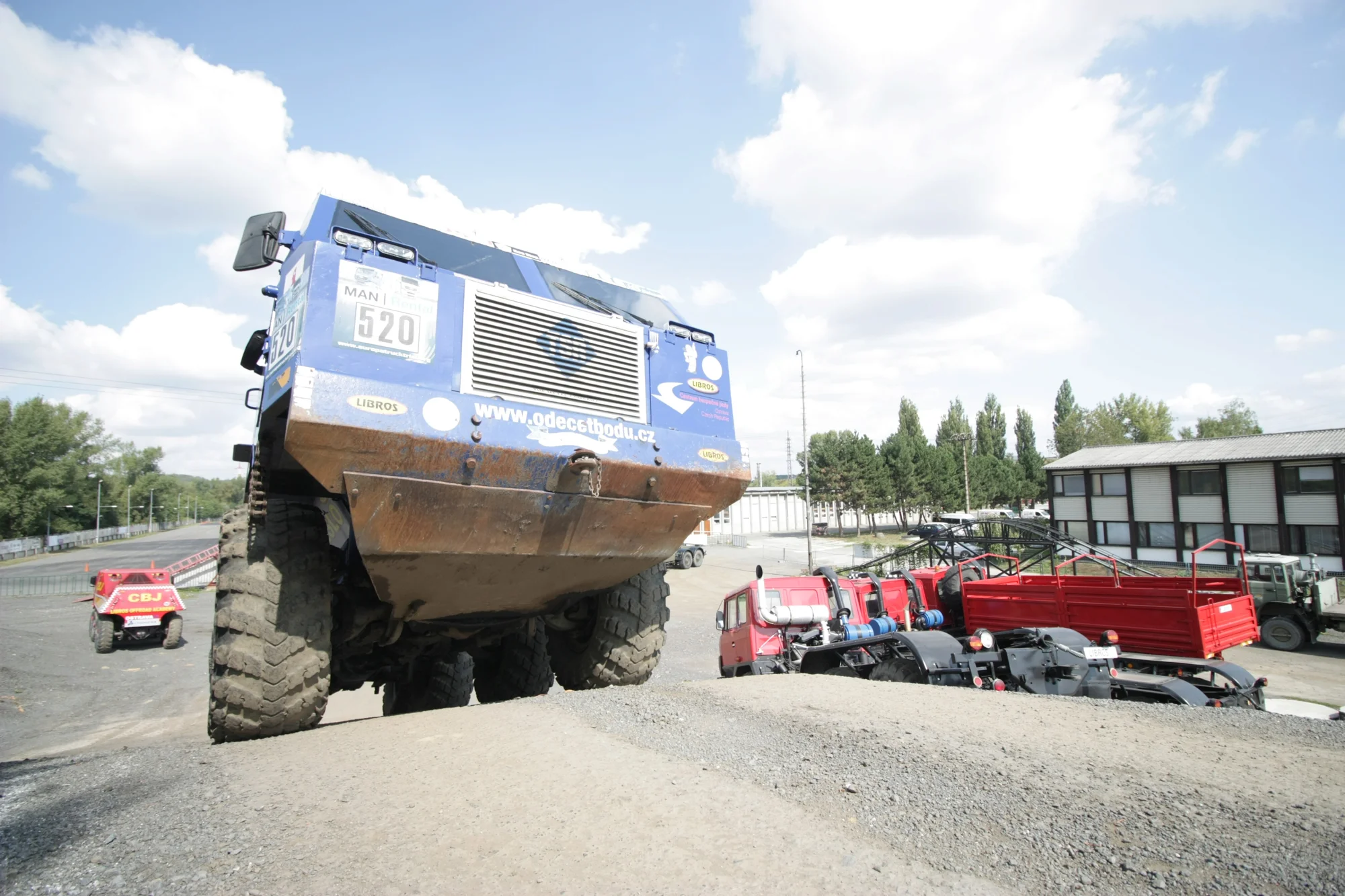 15–60 minut drtivé jízdy v kabině giganta Tatra 813 8x8 Truck Trial