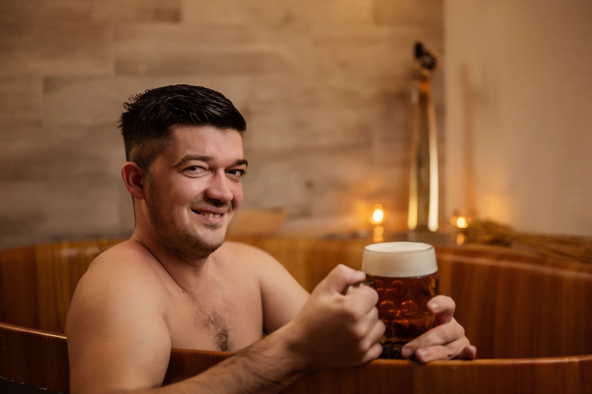 Hodina relaxace v pivních lázních s neomezenou konzumací piva až pro 1 až 4 osoby