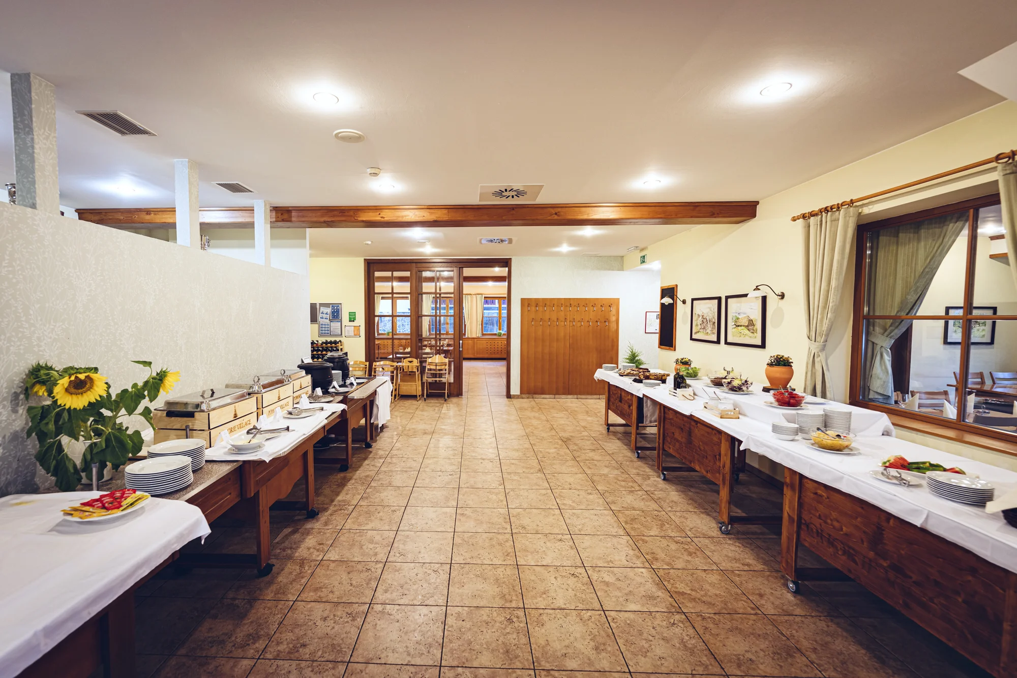 Dovolená ve Slovinsku: horský hotel u Mariboru s polopenzí a bazénem