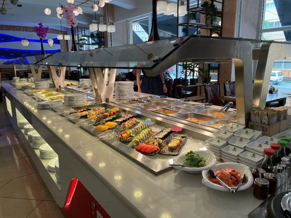 Sněz, co můžeš: asijský oběd či večeře s neomezenou konzumací v restauraci Kyoto pro 1 osobu