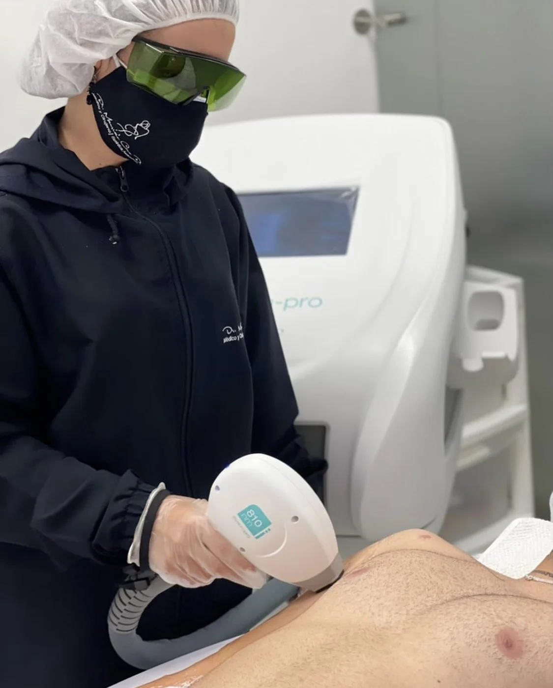 Dejte sbohem chloupkům: laserová epilace přístrojem Elysion Pro