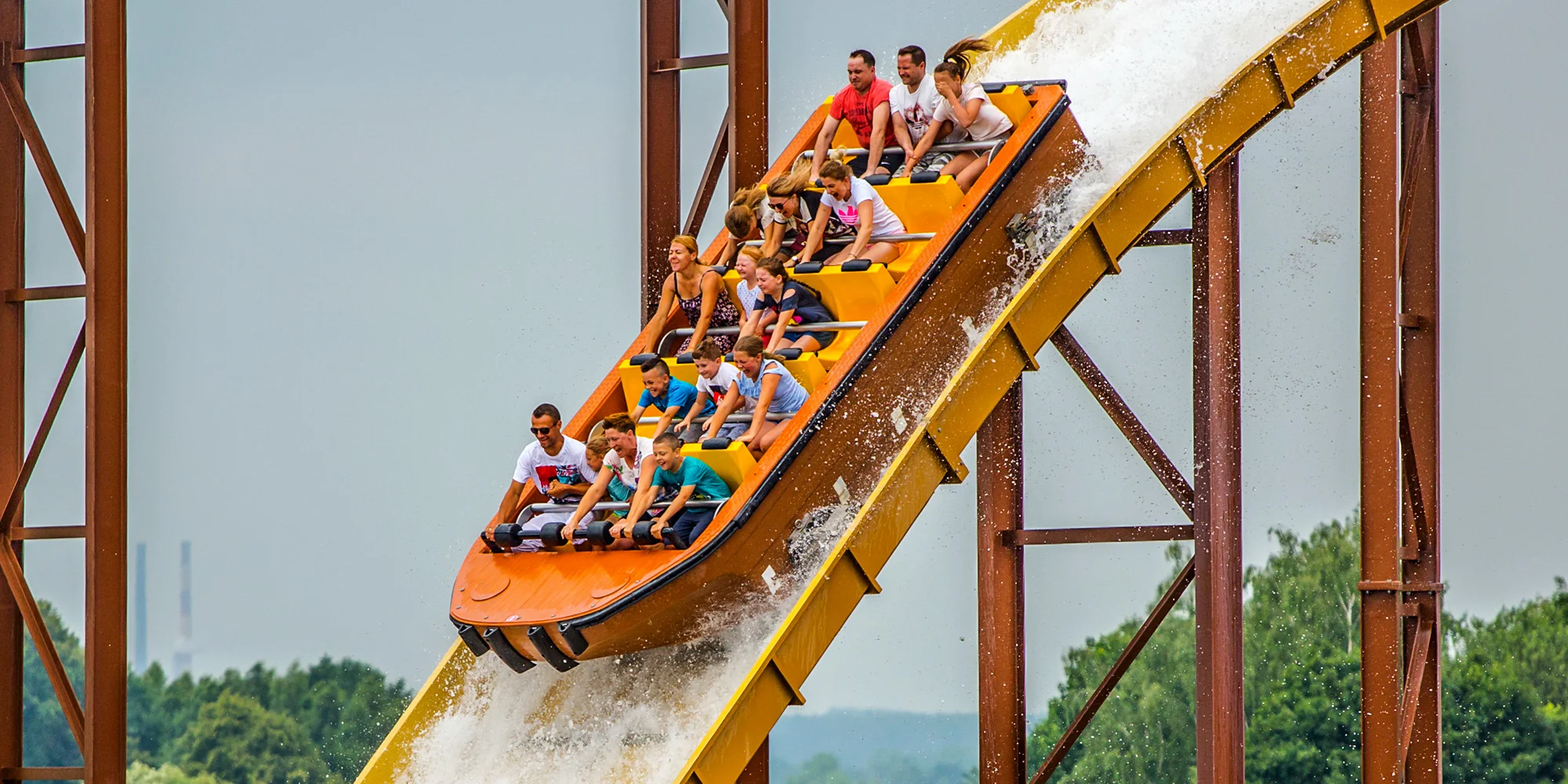 Vstup do Energylandie: největší zábavní park v Polsku