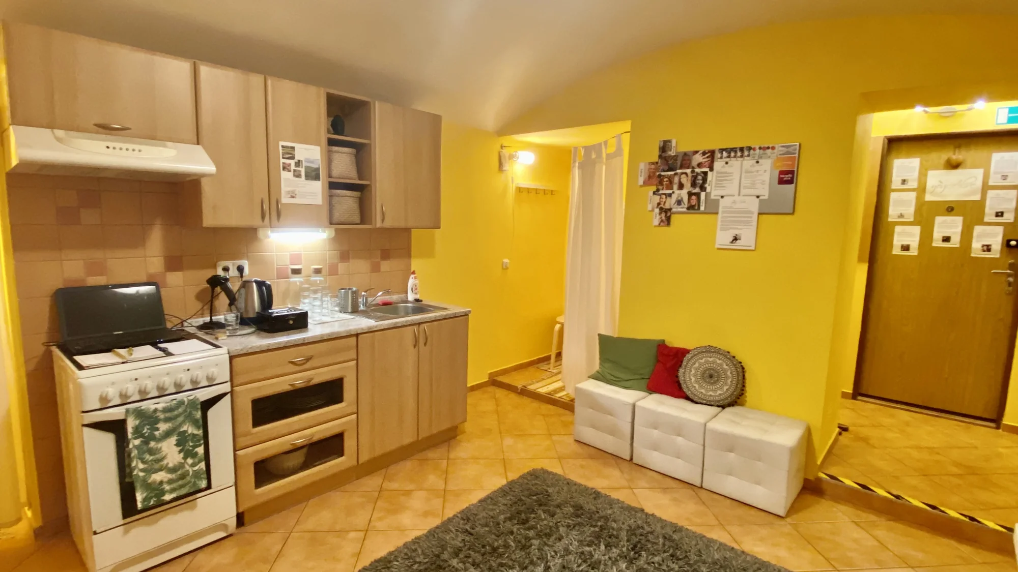 Pro zdraví těla i duše: 1–5 lekcí večerní jógy nebo pilates dle výběru na Vinohradech