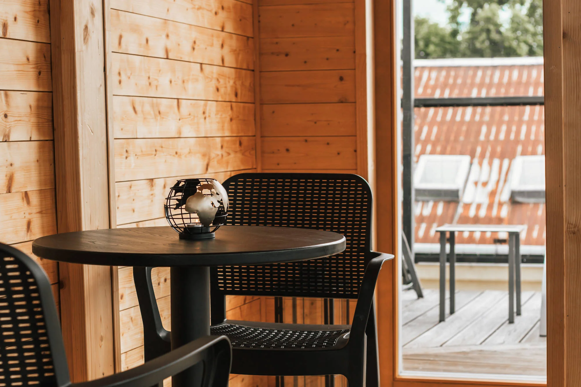 Parádní relax: vstup na 150 min. do saunového světa a lahev sektu pro dva