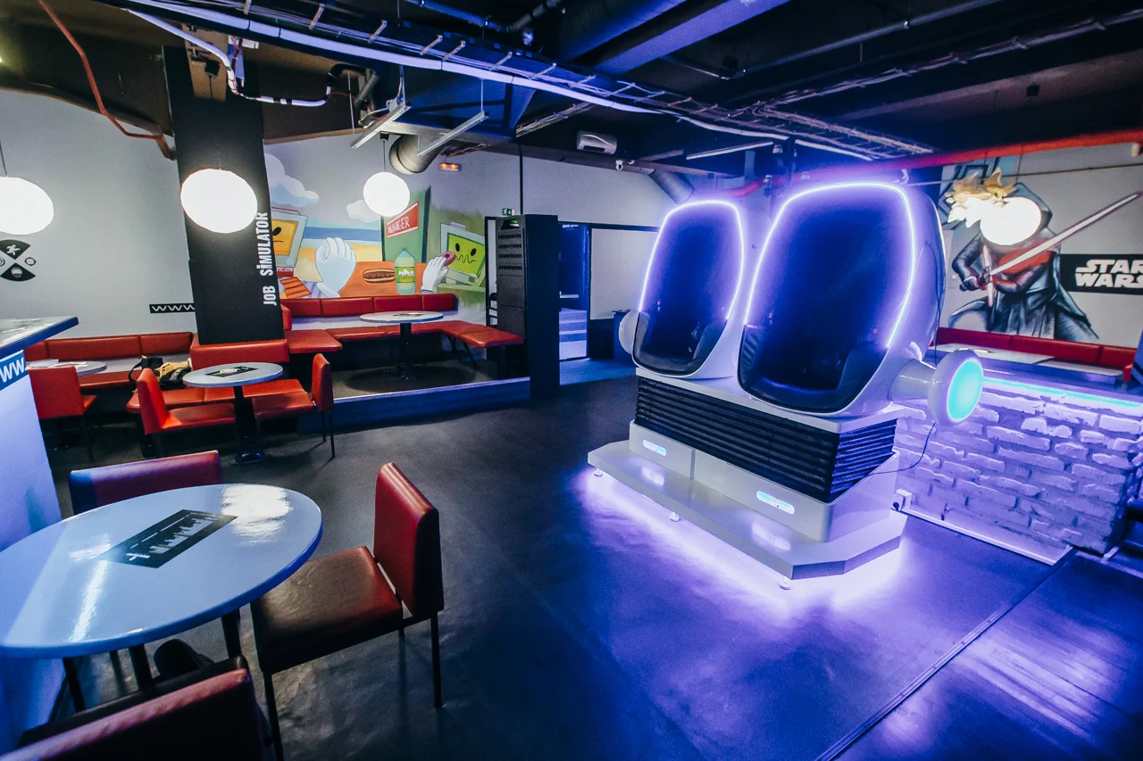 40 min. adrenalinu pro 4 osoby: laser game, laserové bludiště a 9D kino