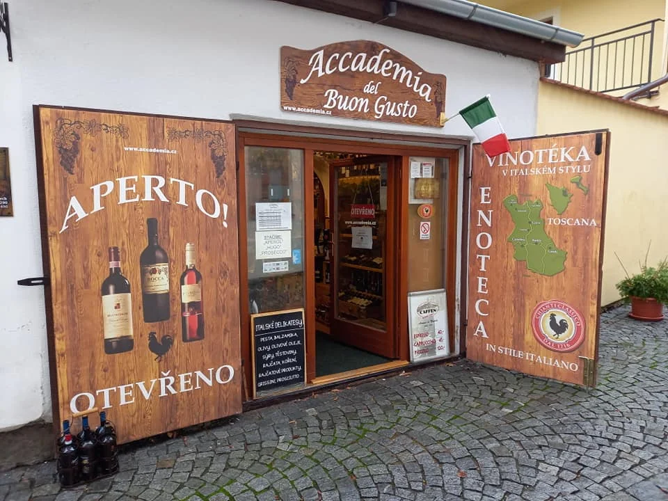 Degustace 12 stáčených italských vín pro jednu až čtyři osoby