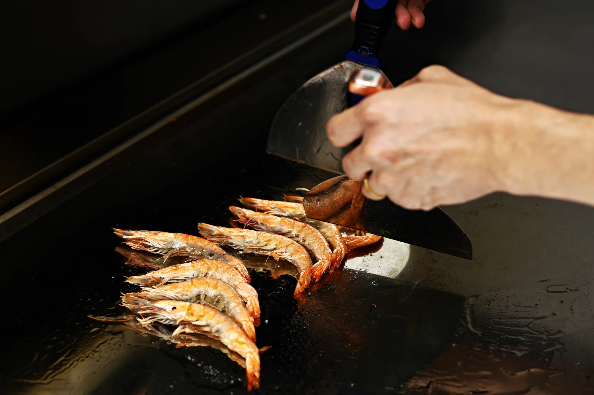 Snězte, co můžete v Bufet GoWok na Smíchově: sushi, wok i grilované speciality a nápoj