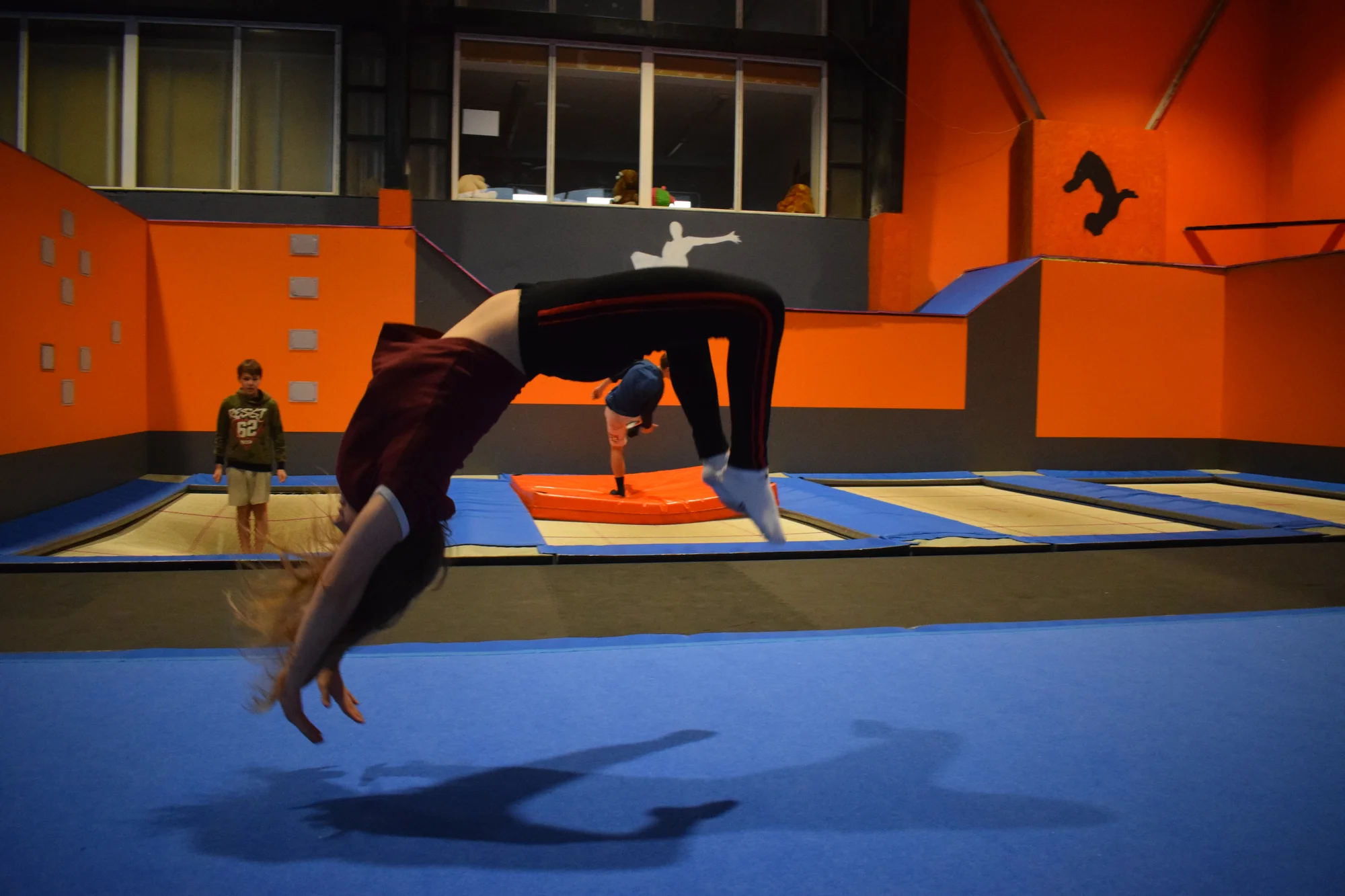 Vstup do Jump Arény plné trampolín: hodinové nebo celodenní skákání ve všední dny i o víkendu
