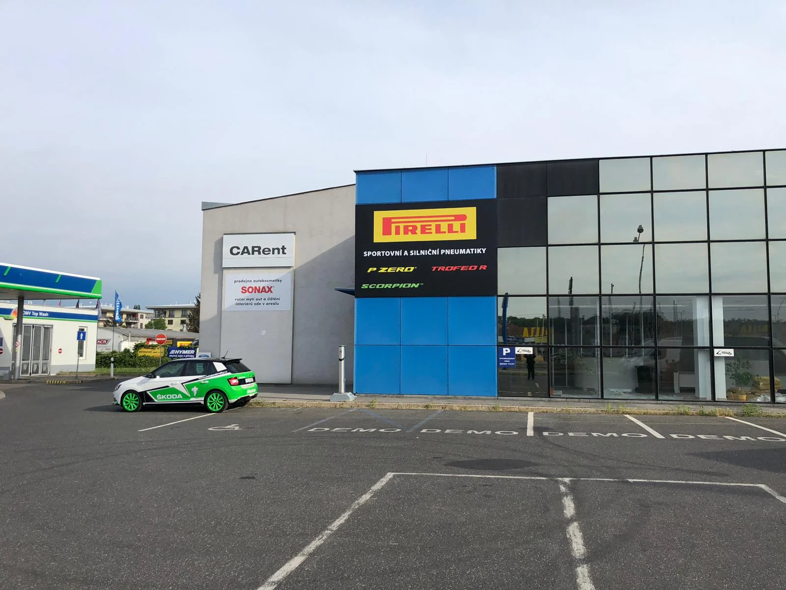 Profi tónování autoskel špičkovými fóliemi Llumar nejen proti slunci