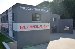 Kompletní servis klimatizace ve vašem voze včetně chladiva typu R134A