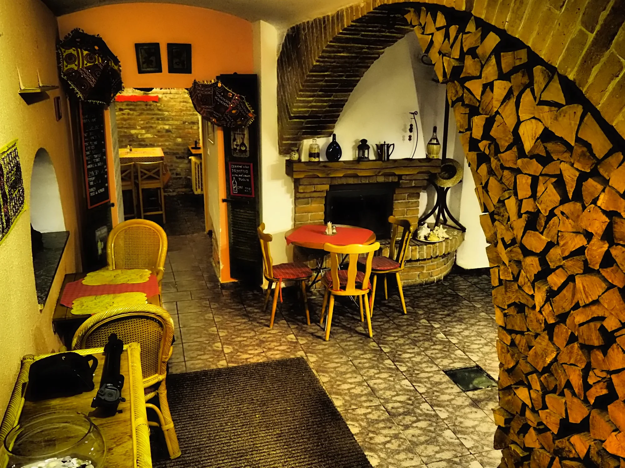 Otevřený voucher na libovolné jídlo v jedné ze dvou poboček indické restaurace Namaskar