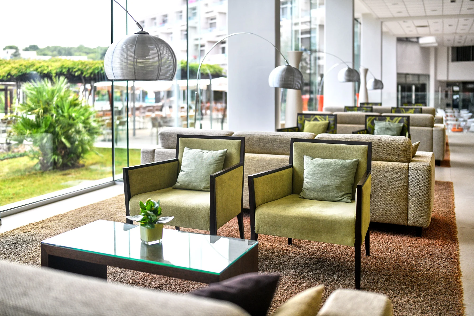 Dovolená v Poreči na Istrii: hotel 100 m od pláže, bazény, polopenze+ a 1 dítě do 11,9 let zdarma