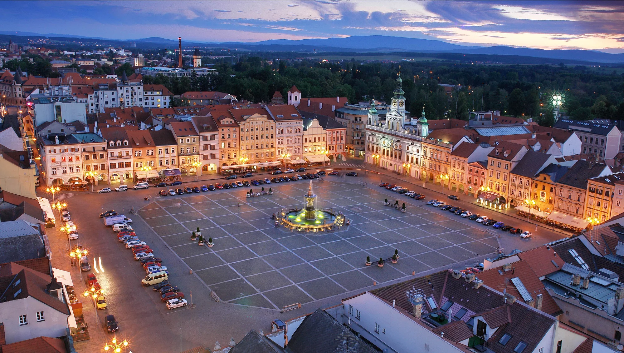 Do víru velkoměsta: 4* pobyt v centru Českých Budějovic se snídaní, vínem a návštěvou pivovaru