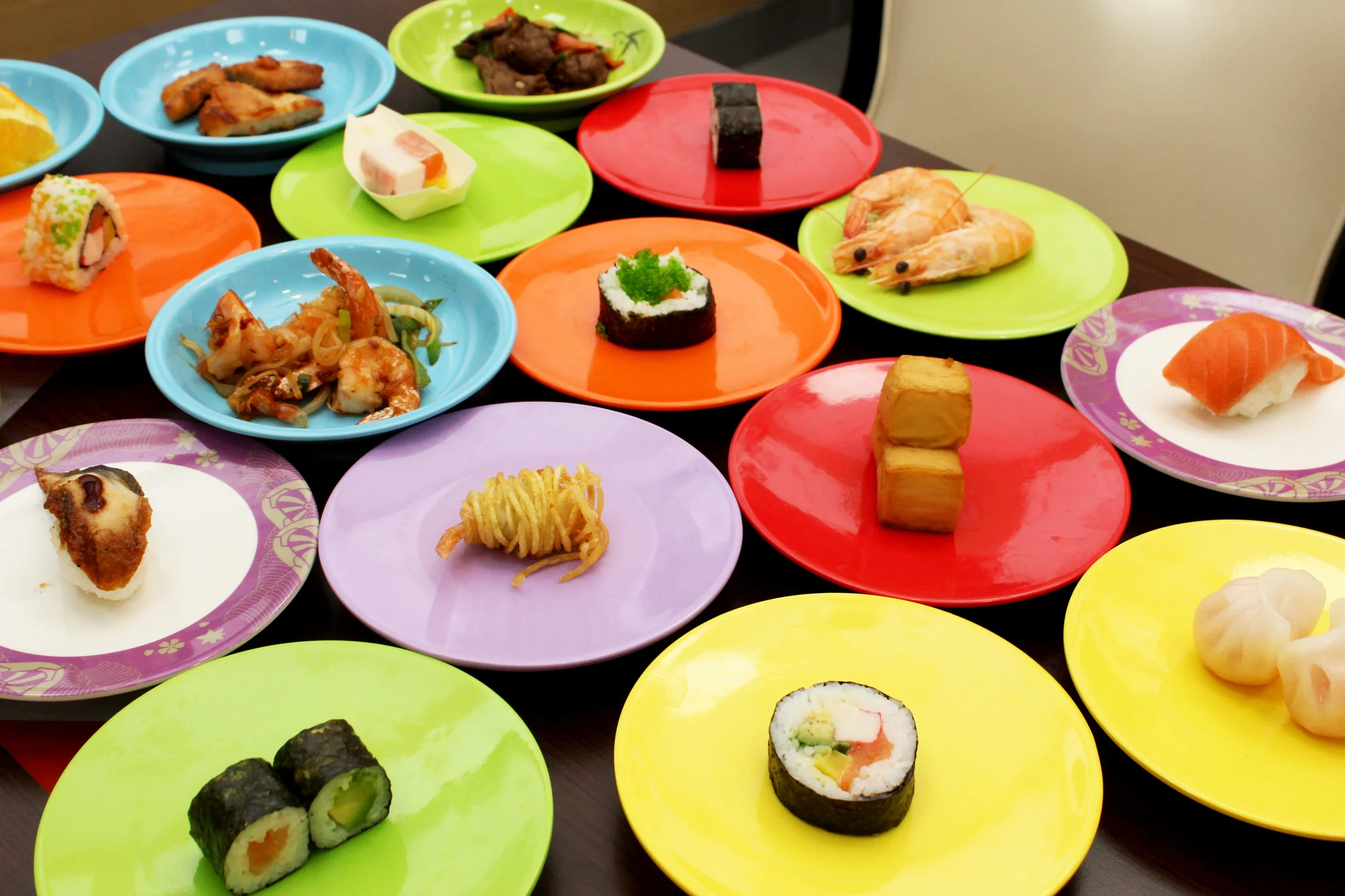 Running sushi: 2hodinová asijská hostina plná dobrot, všední dny i víkendy