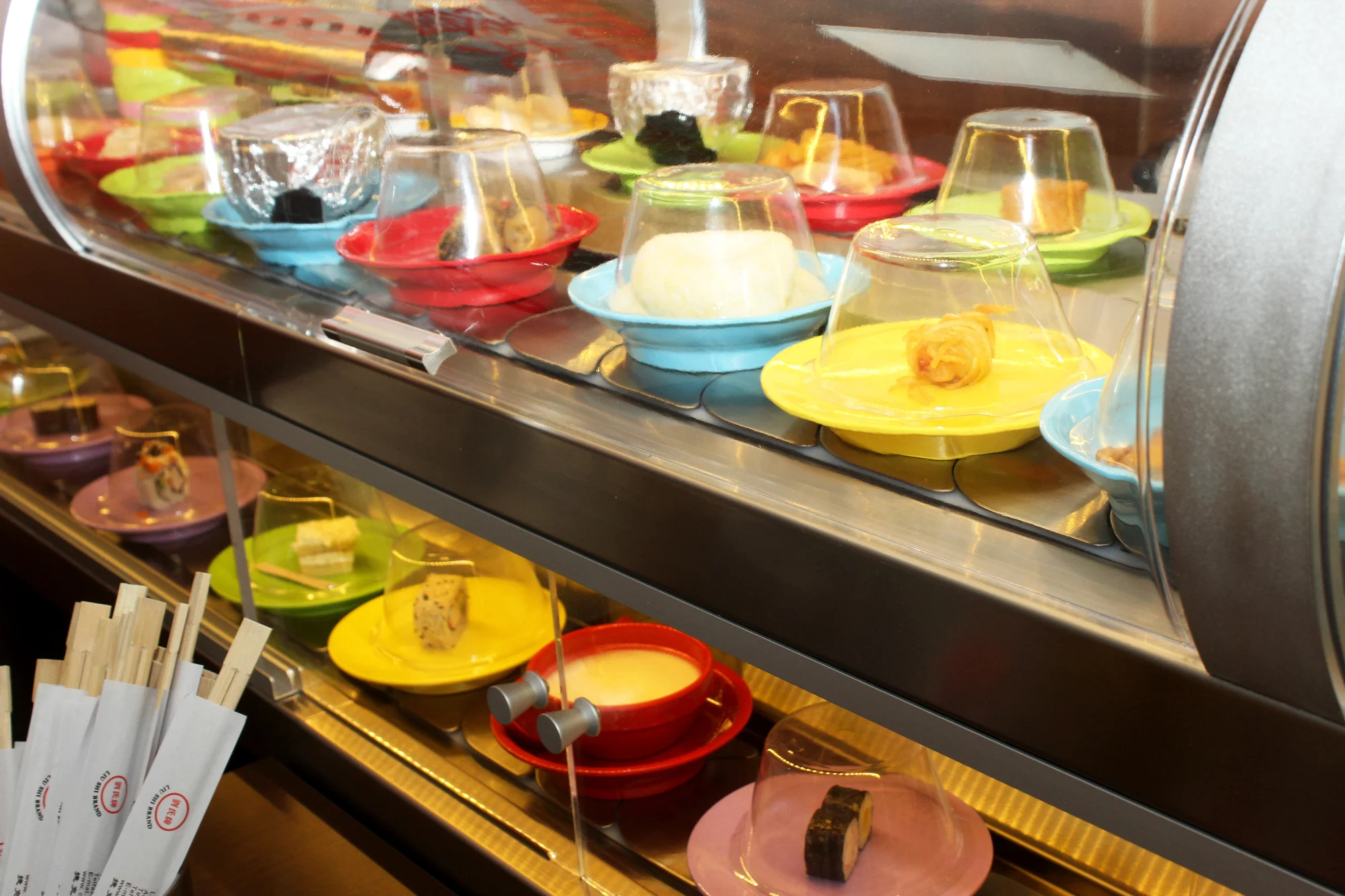 Running sushi: 2hodinová asijská hostina plná dobrot, všední dny i víkendy