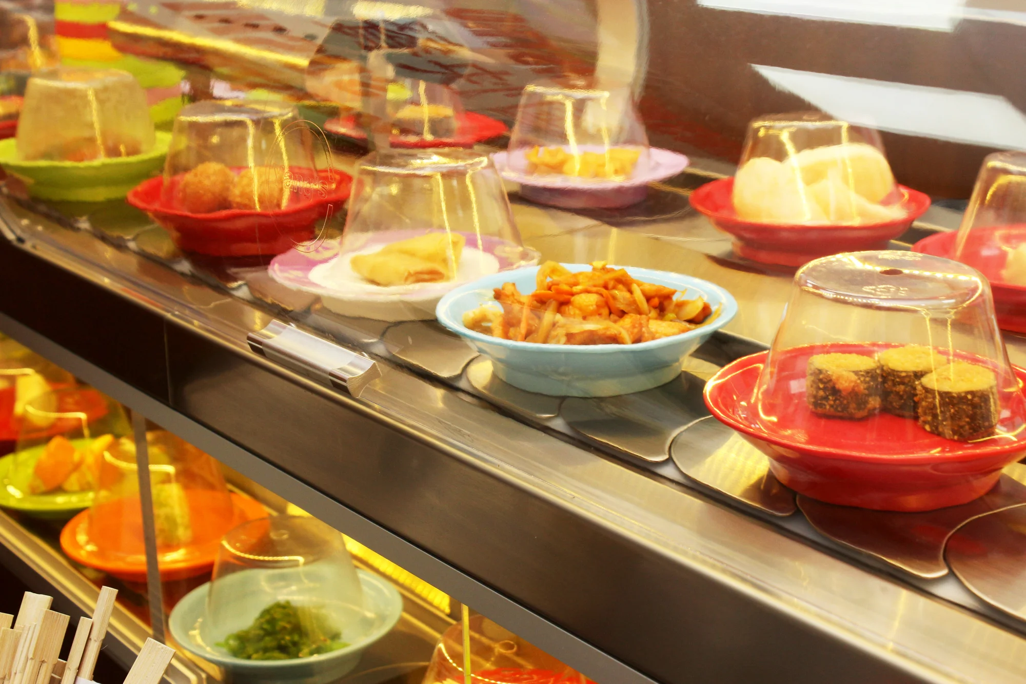 Running sushi: 2hodinová asijská hostina plná dobrot, všední dny i víkendy