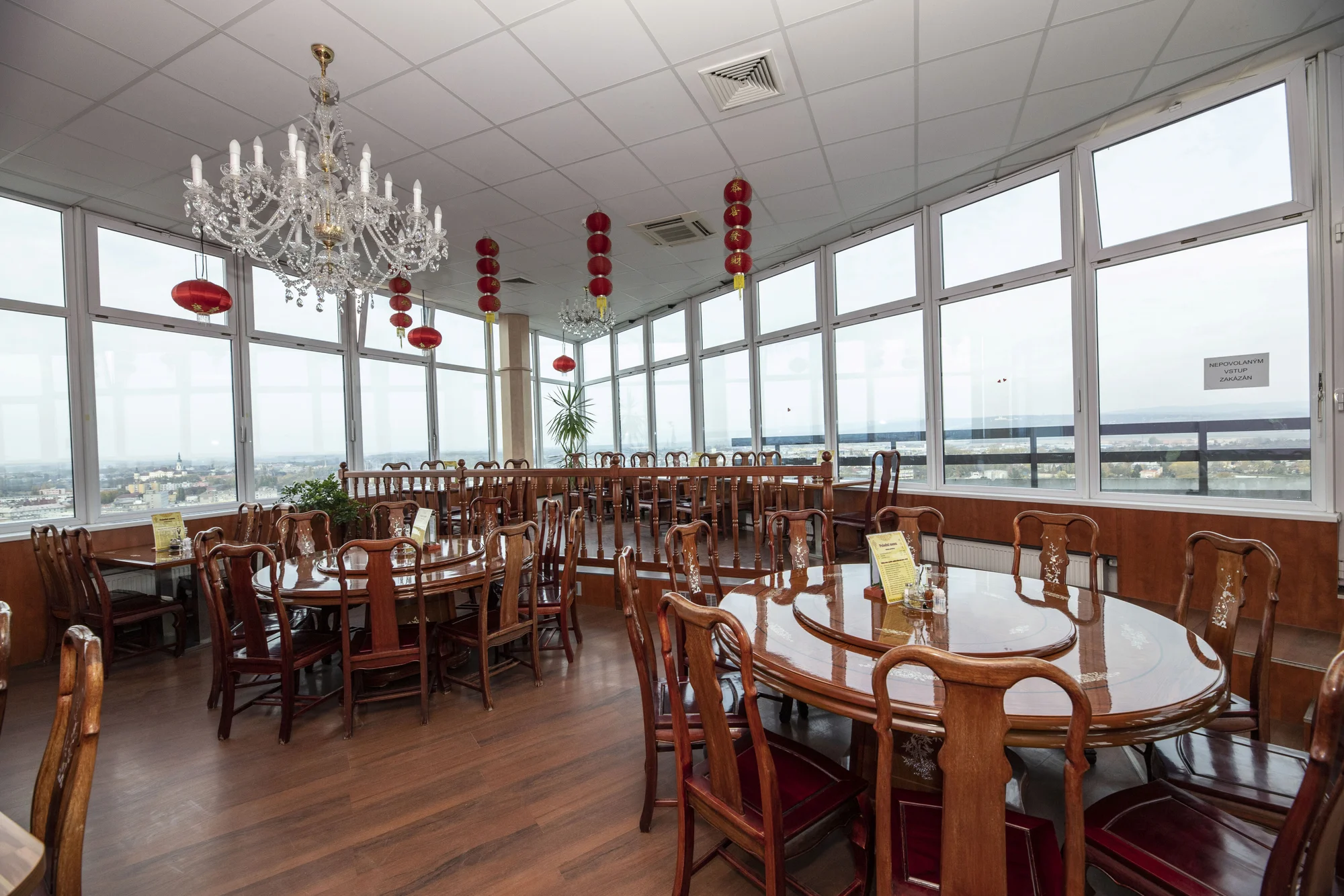Čínská restaurace v 18. patře: otevřený voucher v hodnotě 400 Kč na cokoliv