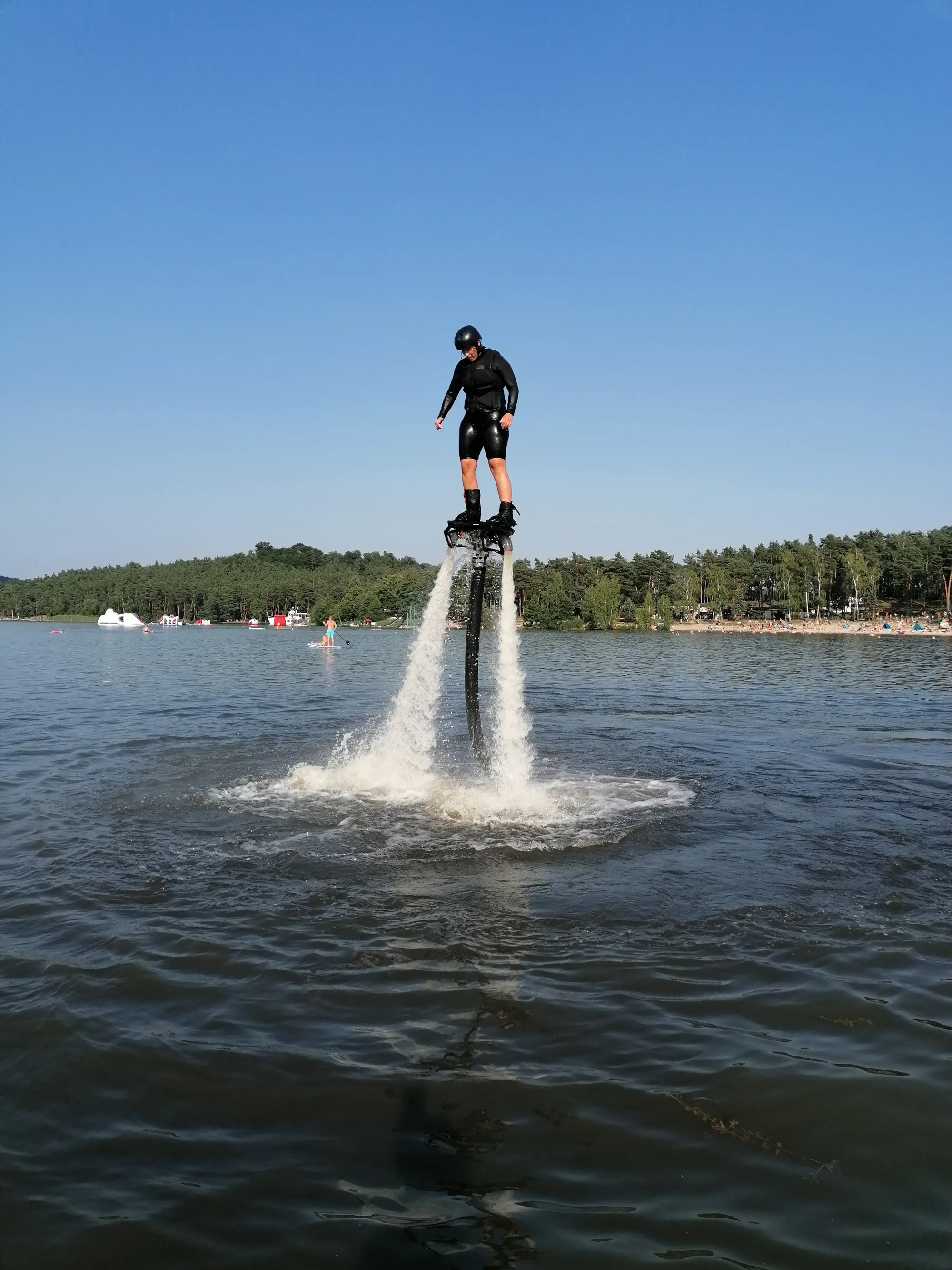 Flyboard: let nad hladinou v Brně, Ostravě, Plzni, Praze nebo České Lípě
