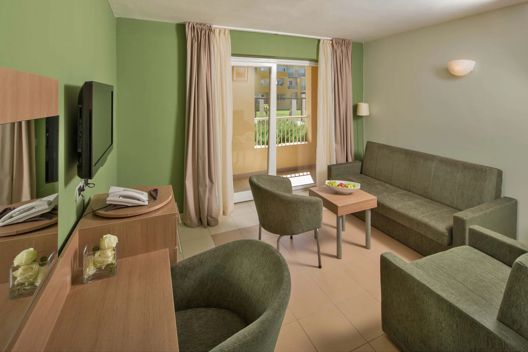 Chorvatský Umag: 4* resort s bazény a aquaparkem, jídlo i pití, 200 m na pláž a děti zdarma