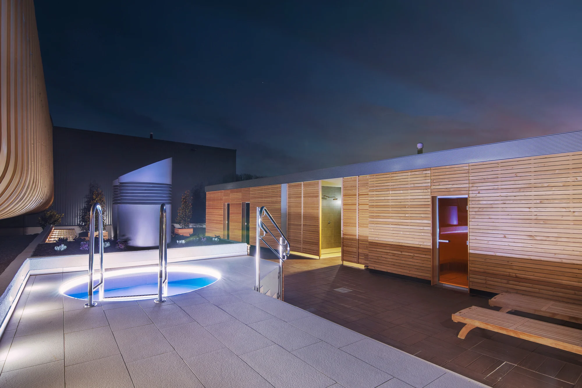 Termály ve Slovinsku: 5* hotel s polopenzí, neomezeně bazénový komplex, vstup do saunového světa