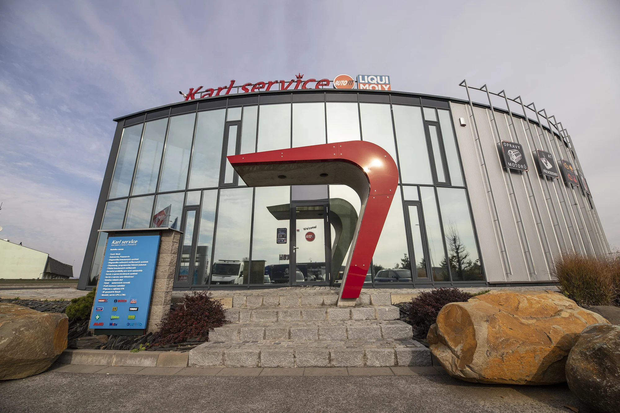 Kontrola a plnění klimatizace osobního auta i s možností dezinfekce