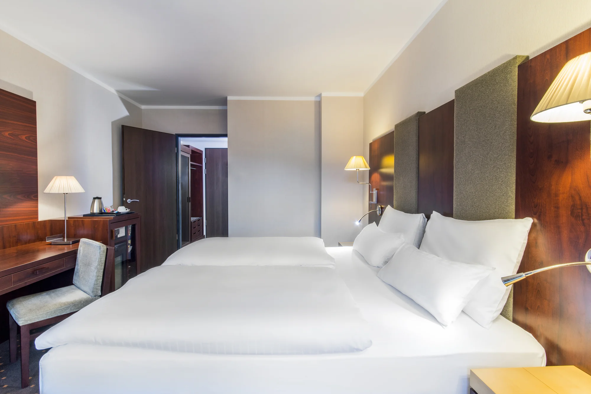 Pěkný 4* hotel přímo v centru Budapešti: snídaně a neomezený vstup do sauny