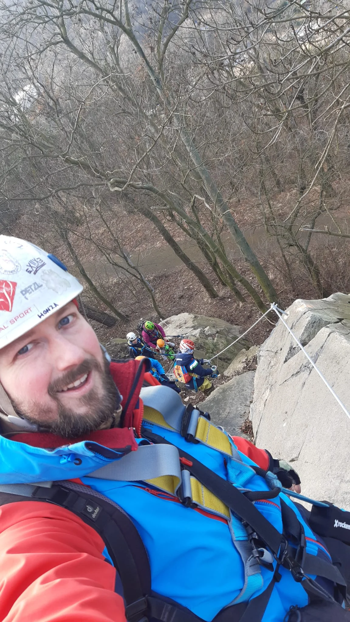 Via Ferrata: lezení po Hněvíně v Mostě i s návštěvou jeskyně