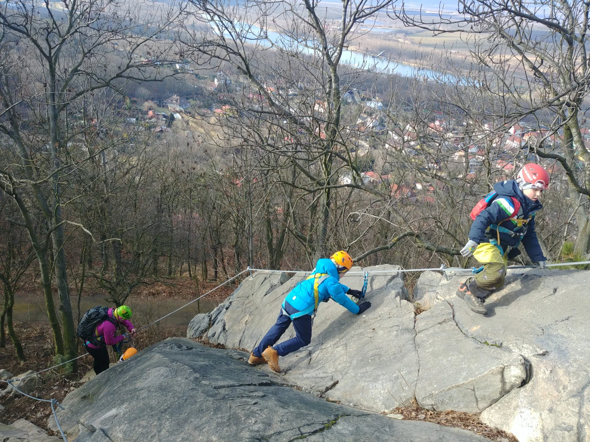 Via Ferrata: lezení po Hněvíně v Mostě i s návštěvou jeskyně