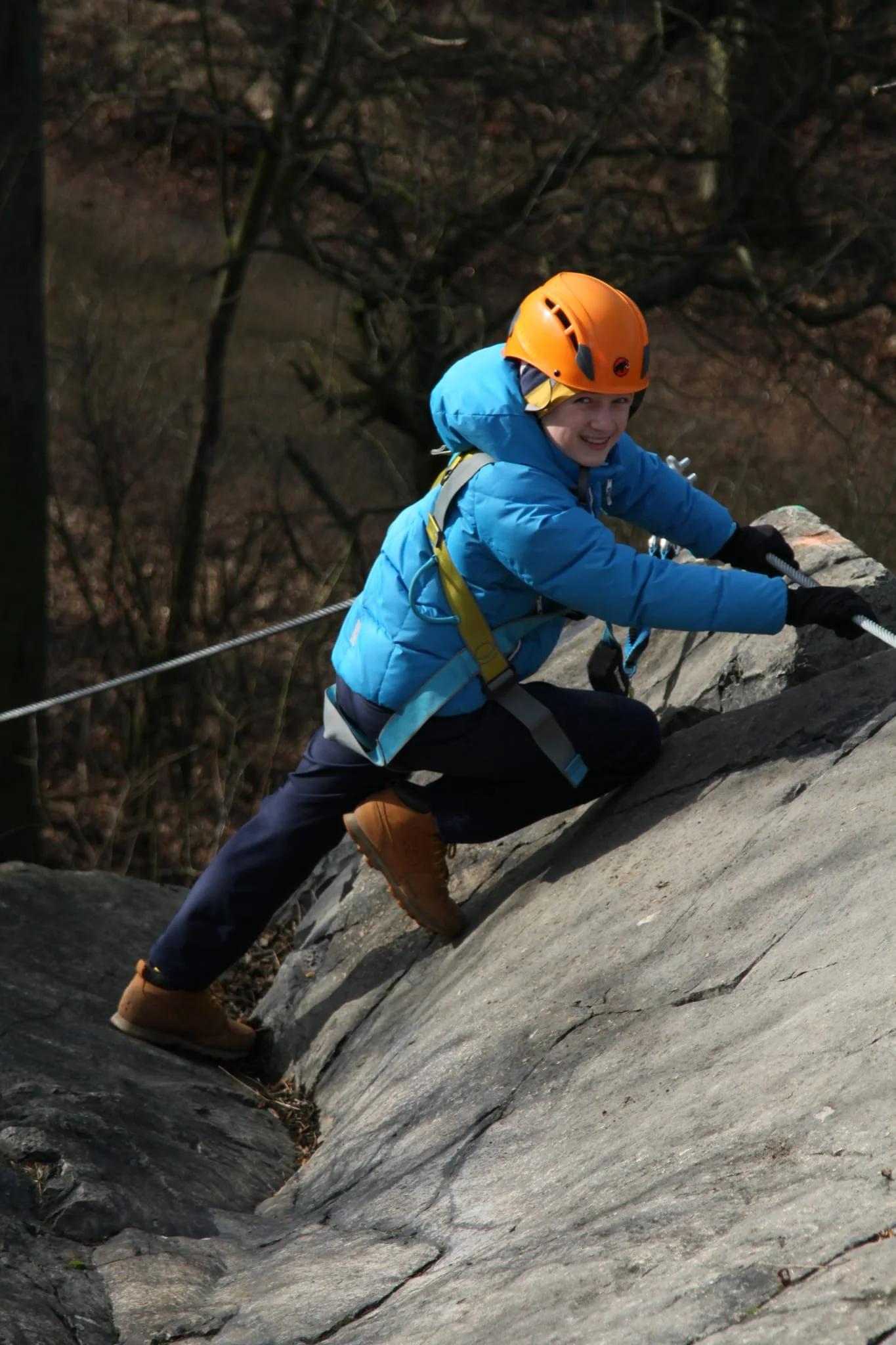 Via Ferrata: lezení po Hněvíně v Mostě i s návštěvou jeskyně