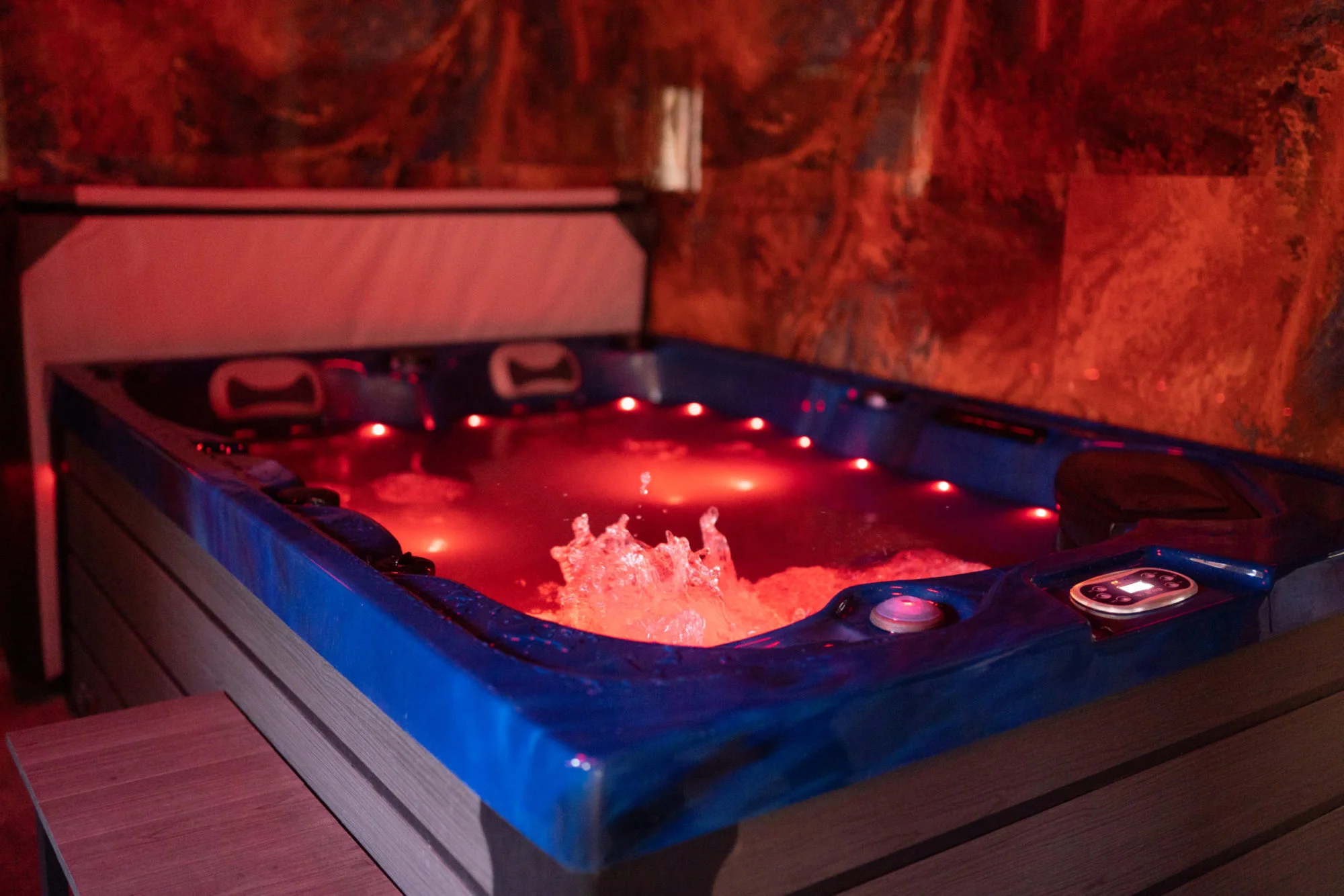 Božský relax pro 2 osoby: 2 hodiny privátního wellness i s lahví sektu