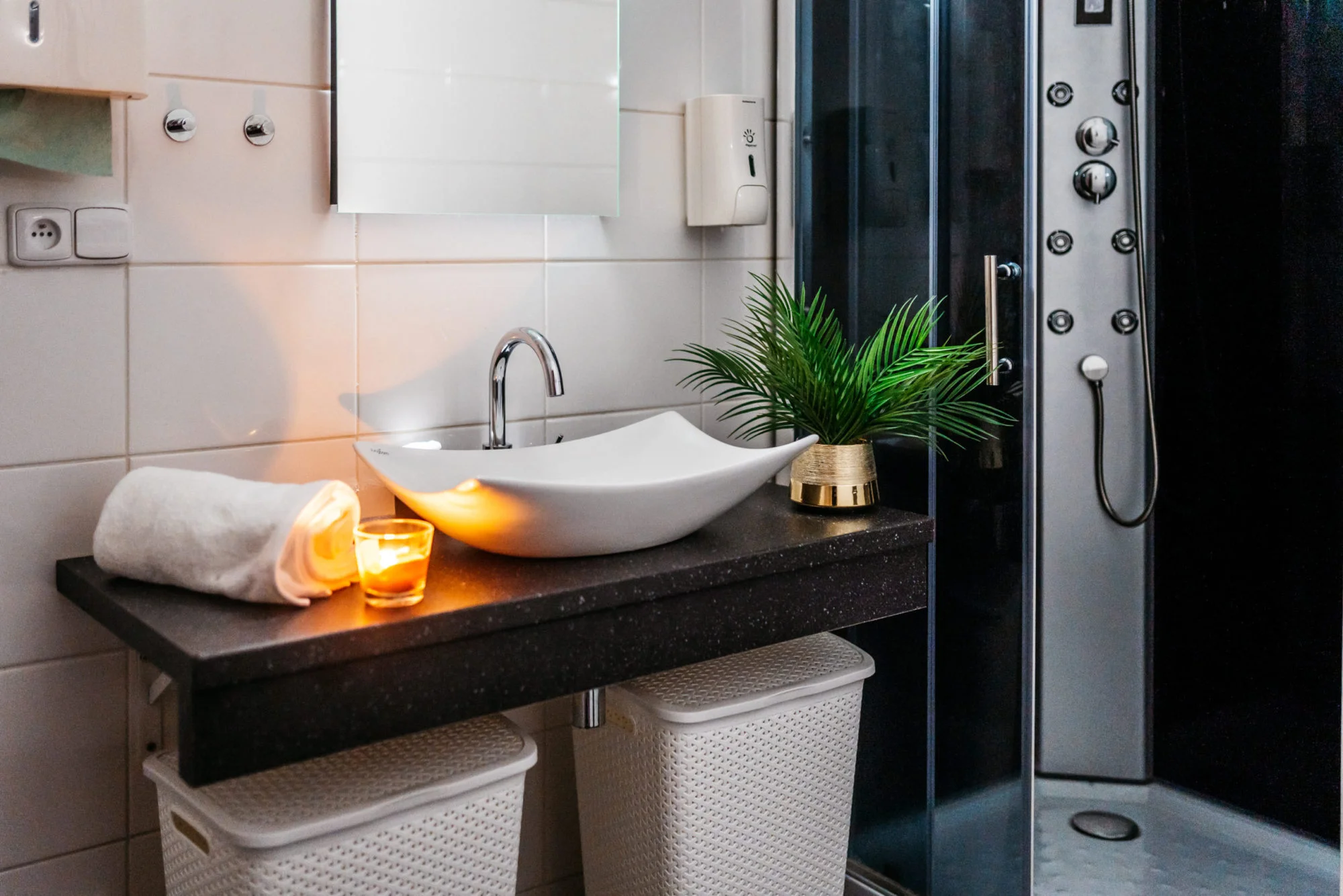 Božský relax pro 2 osoby: 2 hodiny privátního wellness i s lahví sektu