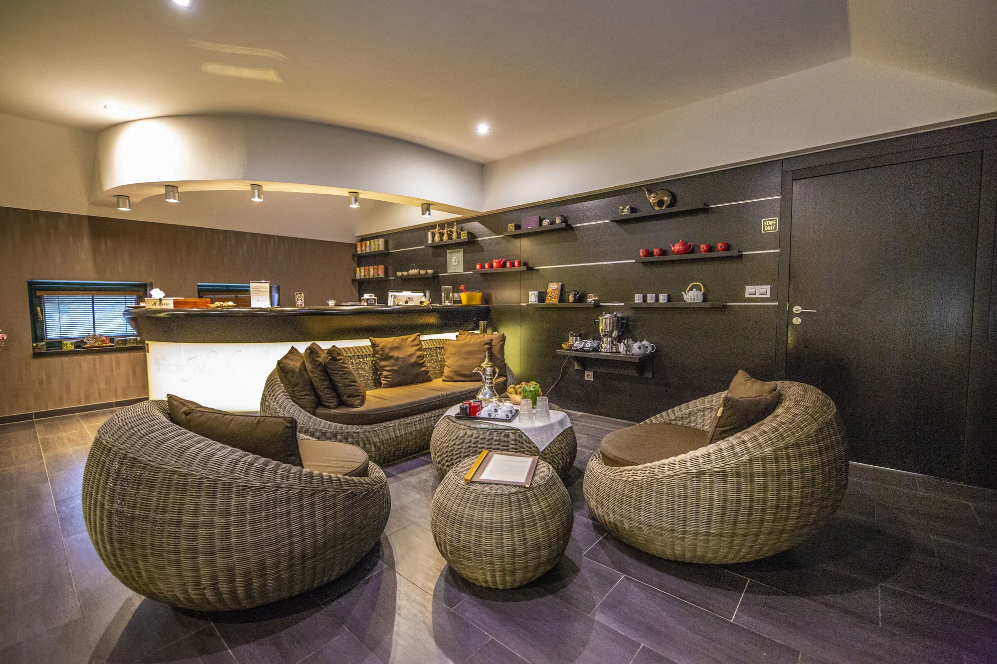 4* Resort Johanka či treehouse na Vysočině: polopenze, vířivka, sauna a dřevěné sudy