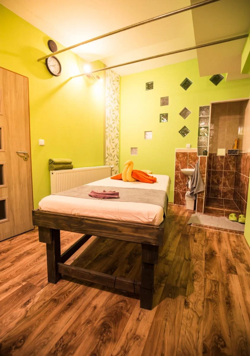 60 či 120 min. odpočinku: thajská, olejová, čtyřruční i romantická párová masáž