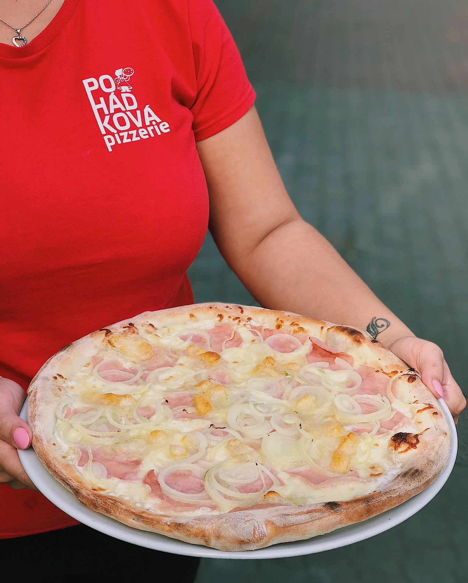 Dvě nebo tři pizzy podle výběru s rozvozem po vybraných lokalitách Brna