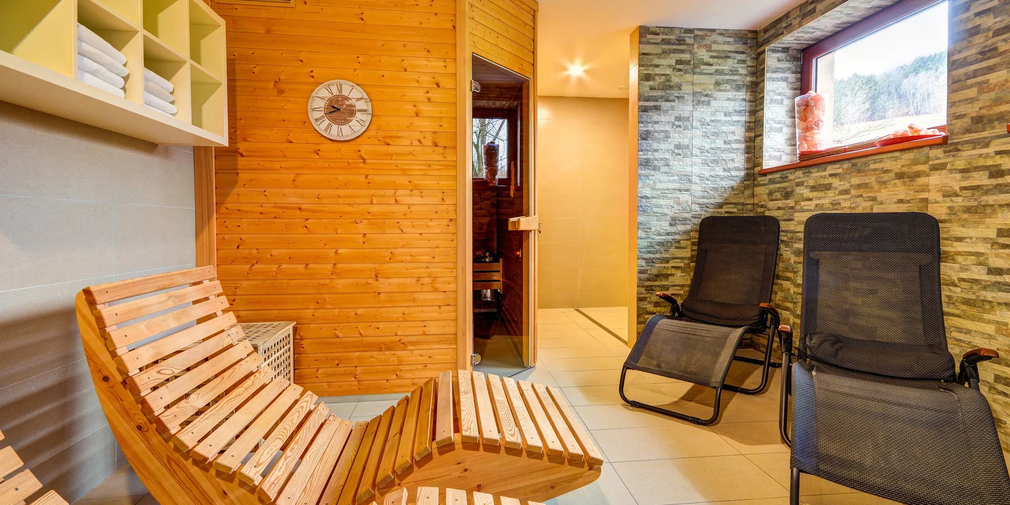 Krásy Jeseníků: pobyt se snídaní, wellness a 50% slevou na děti do 11,9 let