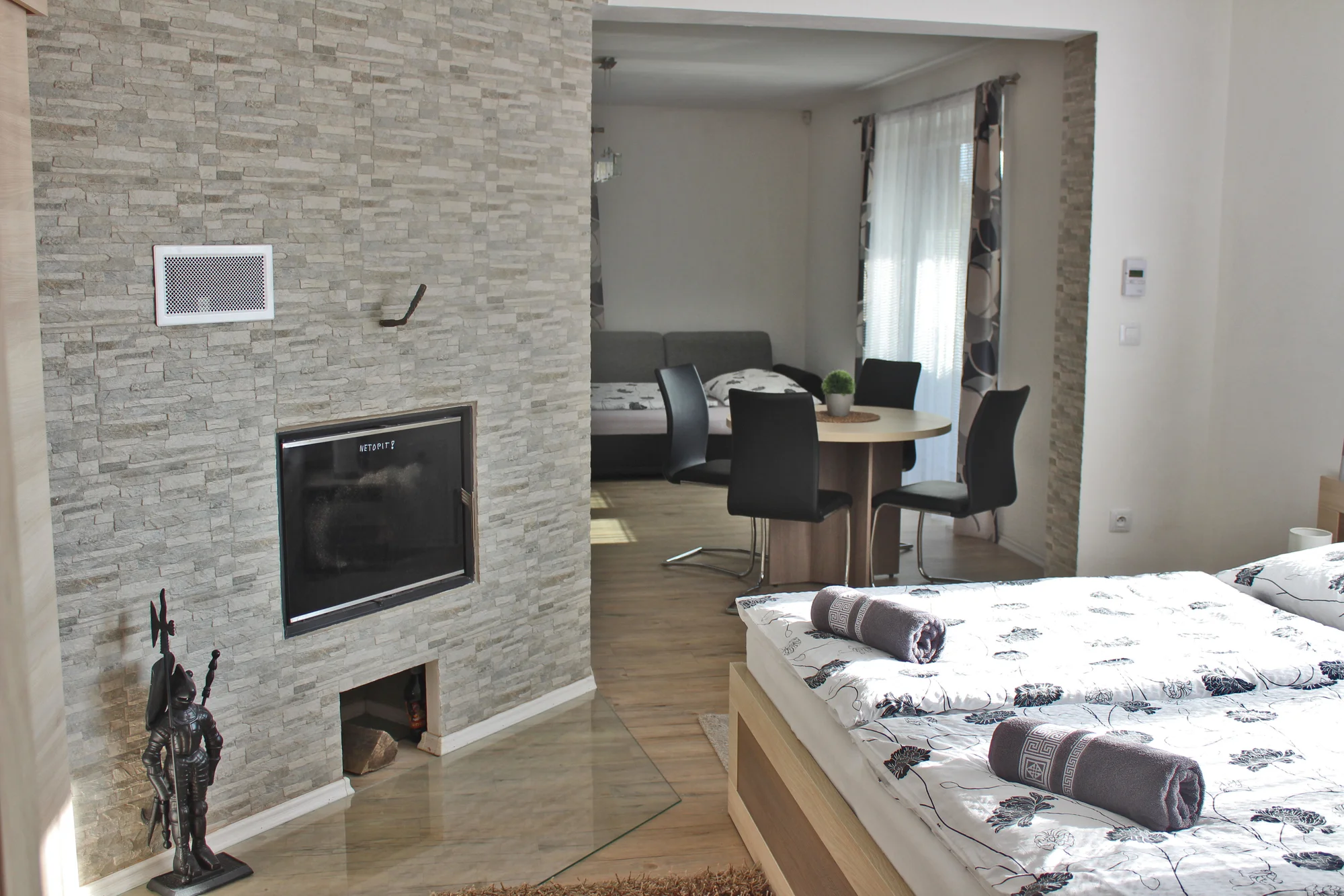 Pobyt v apartmánech u Pekla Čertovina s polopenzí i bazénem odpočinkem ve wellness