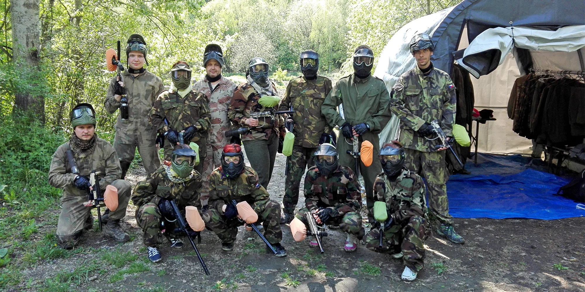 Zažijte adrenalin: 4 hod. paintballu na tankodromu v Kroměříži až pro 12 hráčů