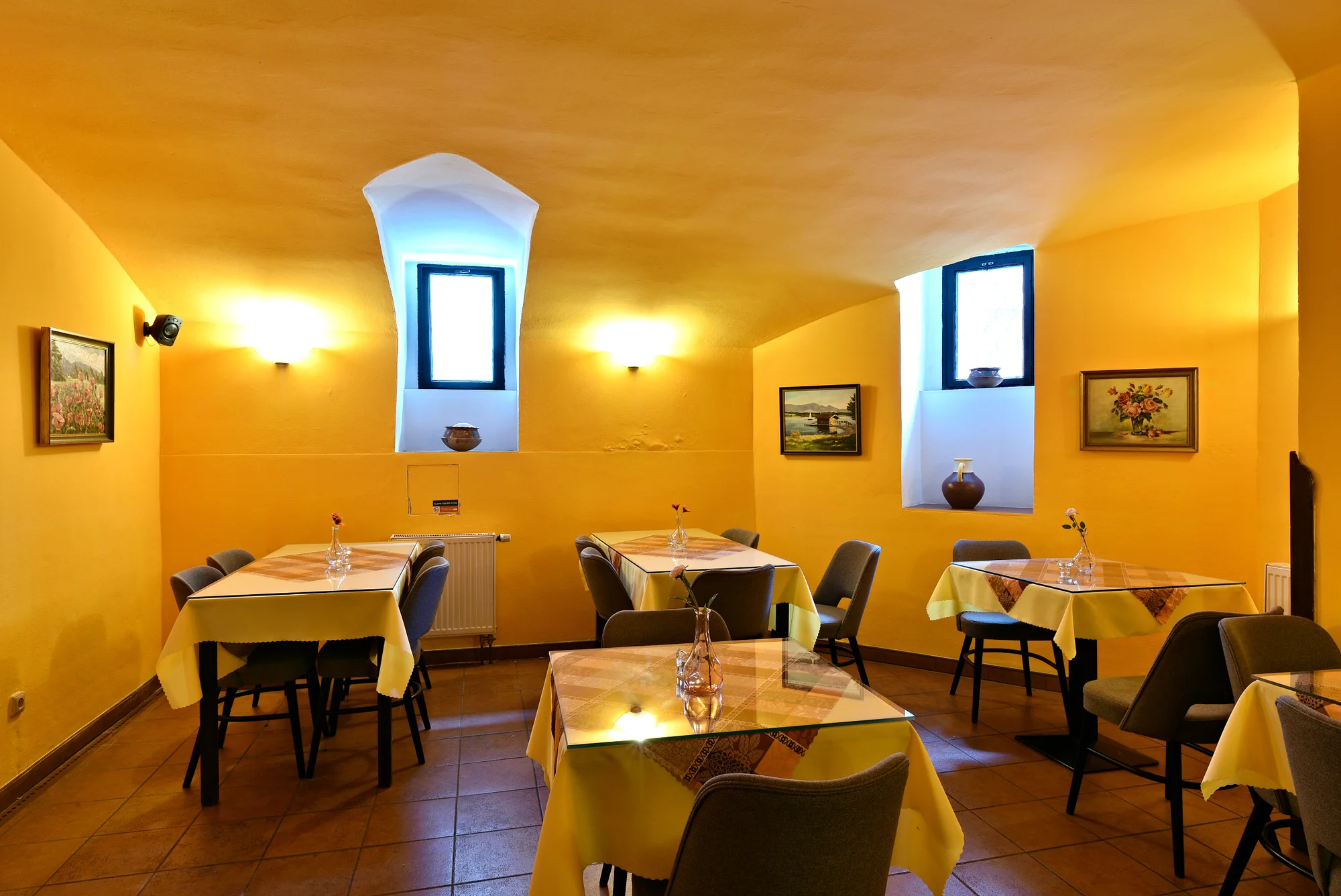 Indické masové i vegetariánské menu pro 2 osoby v centru Prahy