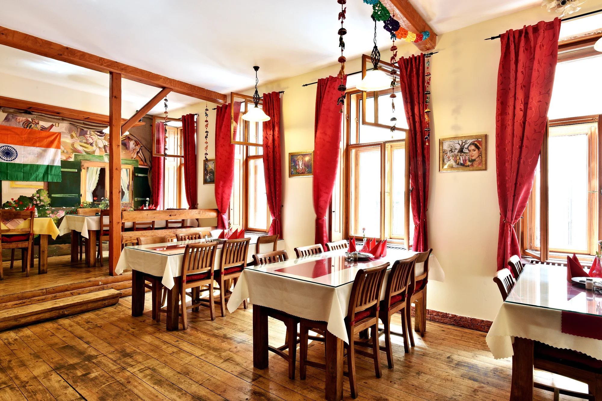 Indické masové i vegetariánské menu pro 2 osoby v centru Prahy