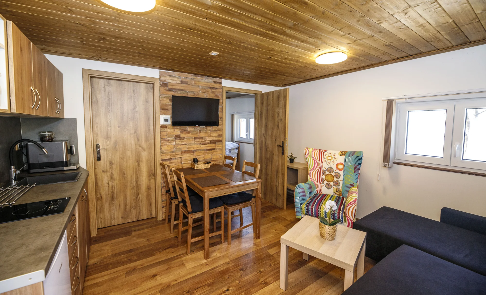 Dovolená u Lipna: bungalov či apartmán se vstupem do wellness