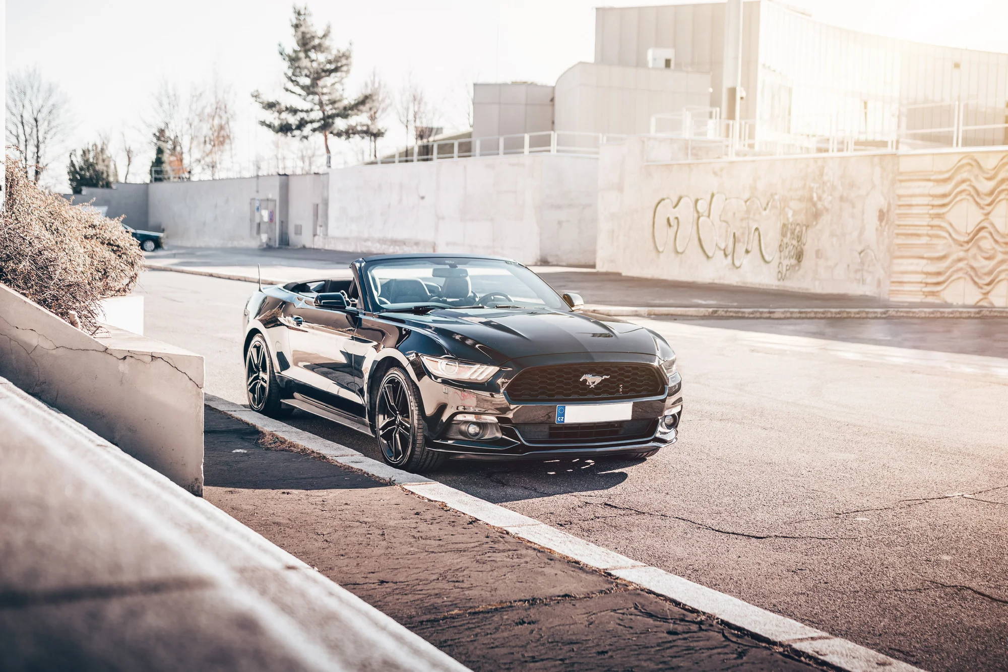 Parádní jízda: pronájem Fordu Mustang kabriolet na 24 hodin nebo rovnou celý víkend